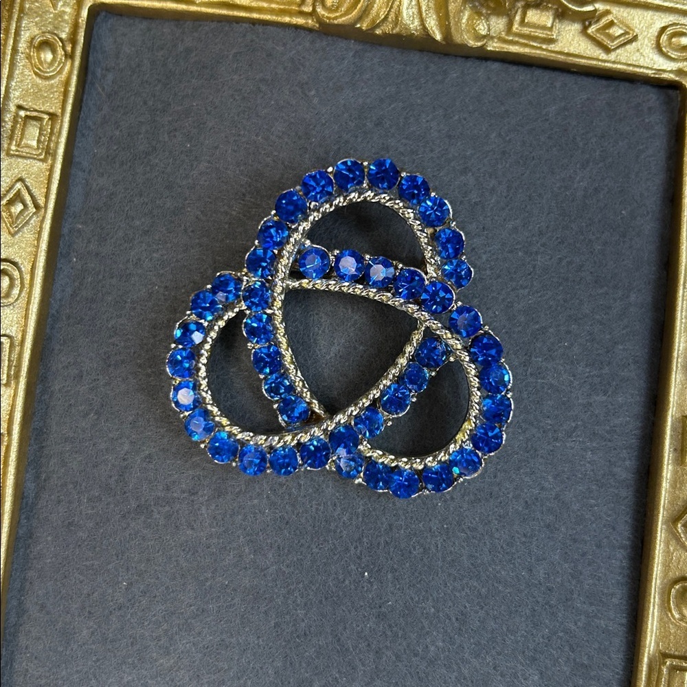 Cobalt Blue Rhinestone Brooch - Picture 3 of 6